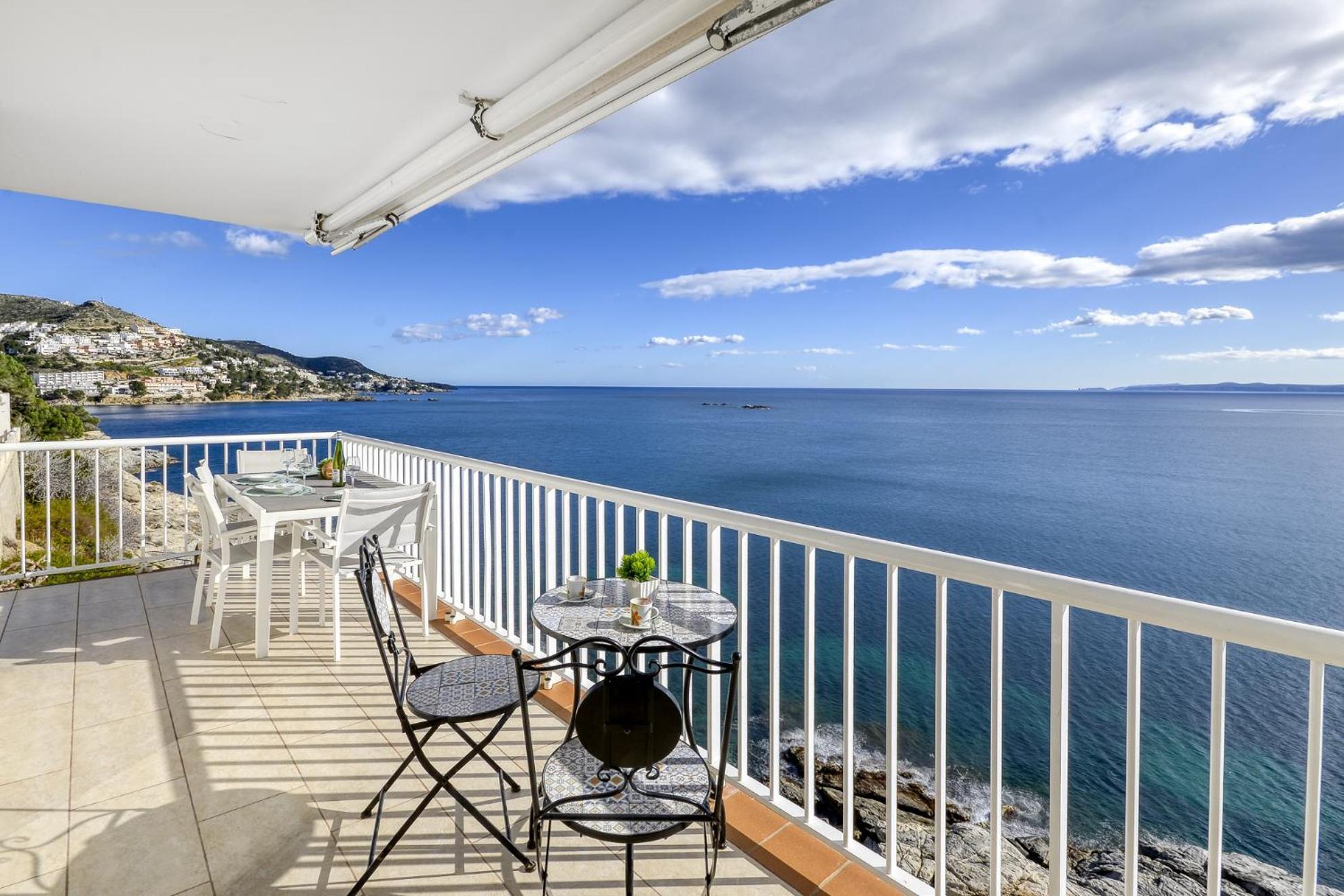 Exclusive Frontline Promocanyell - Immo Barneda Apartment